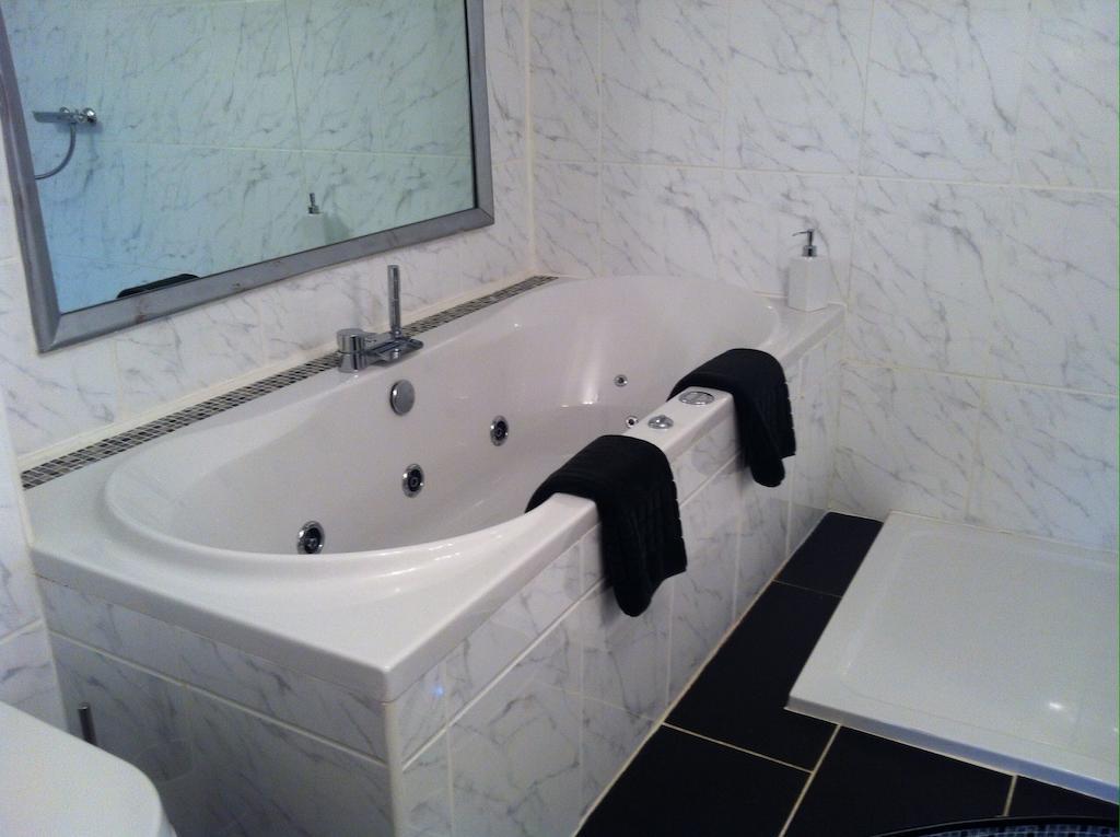 Wootton Park Guest House Wootton Wawen Стая снимка